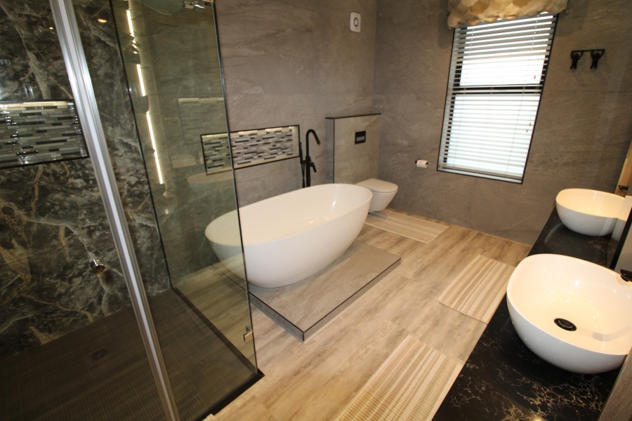 3 Bedroom Property for Sale in Kingswood Golf Estate Western Cape